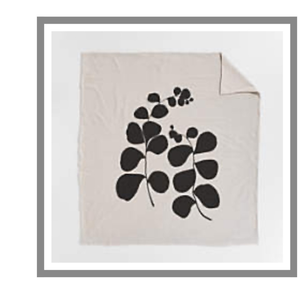 Crate & Barrel Queen Duvet and Shams NWOT - Picture 3 of 6